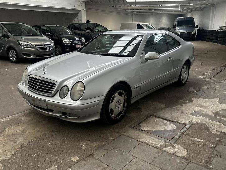 Mercedes CLK essence 2000cc  full option, Autos, Mercedes-Benz, Particulier, CLK, Essence, Euro 3, Automatique, Entretenue par le concessionnaire