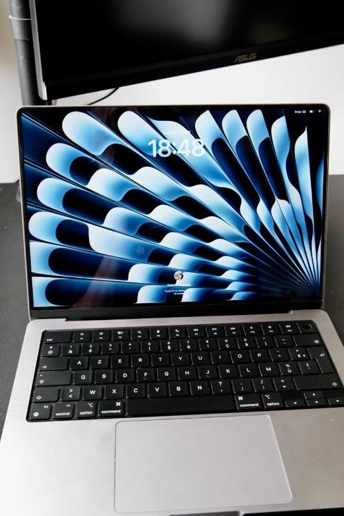 MacBook Pro 14" (2021) — M1 Pro — 10 kernen — 16 GB RAM/1 TB, Computers en Software, Apple Macbooks, Zo goed als nieuw, MacBook Pro