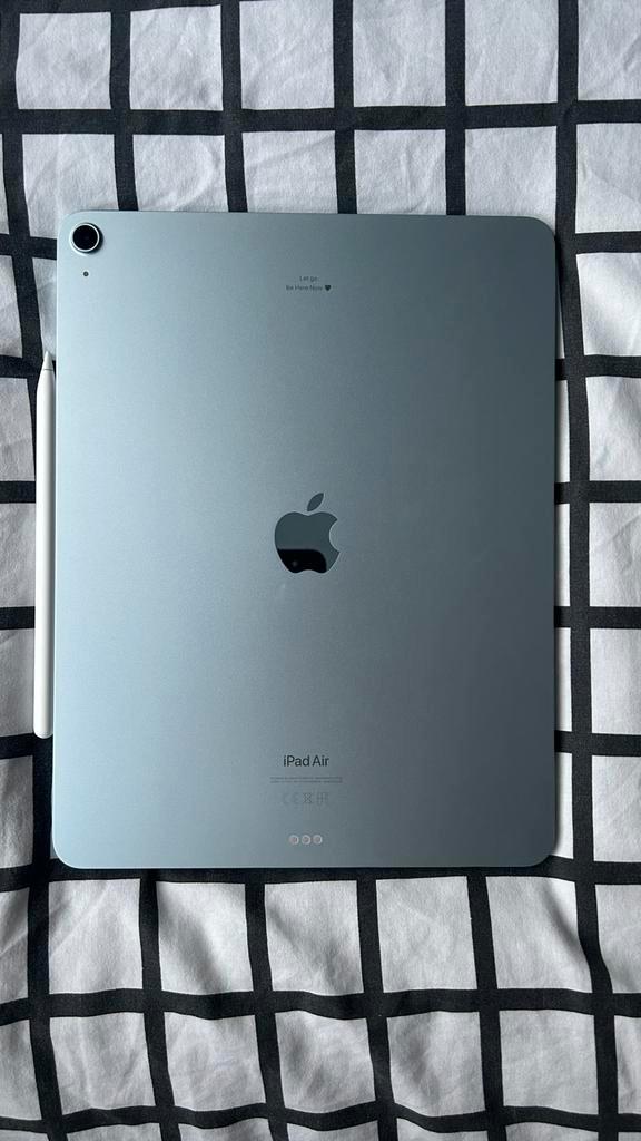 iPad Air 13" Blauw 128GB + Apple Pencil Pro - Perfect!, Computers en Software, Apple iPads, Nieuw, Apple iPad, Wi-Fi, 13 inch of meer