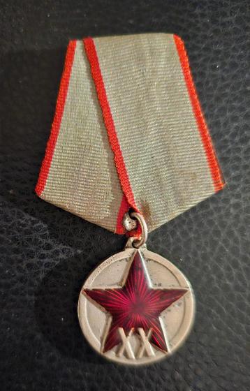 Jubileummedaille “XX jaar van het Rode Leger van Arbeiders beschikbaar voor biedingen