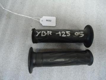 YBR125 2007 - 2011 Yamaha Handvat en gashendel D1-15937 beschikbaar voor biedingen