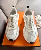 Baskets Hermès originales Taille 42,43état neuf Valeur 790 €, Kleding | Heren, Schoenen, Ophalen of Verzenden, Sneakers