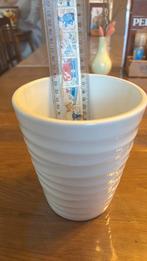 Witte vaas .., Enlèvement, Comme neuf