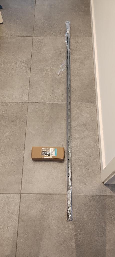 Système de fixation pour cinq étagères NEUF, Maison & Meubles, Accessoires pour la Maison | Étagères murales & Rayons de bibliothèque