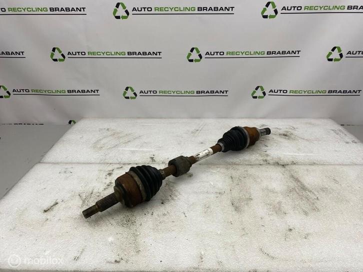 Aandrijfas linksvoor Renault Captur 391016363R, Auto-onderdelen, Remmen en Aandrijving, Renault, Gebruikt, Ophalen of Verzenden