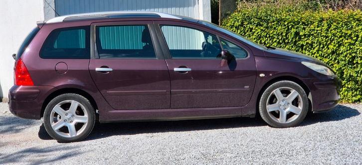 Peugeot 307sw 16hdi 7places cuir clim pano 230mkm 1000€, Auto's, Peugeot, Particulier, Panoramadak, Diesel, Euro 4, Break, 5 deurs