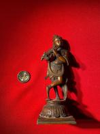 kleine fluitspeler.. goddelijkheid?? gemaakt van metaal, Antiek en Kunst