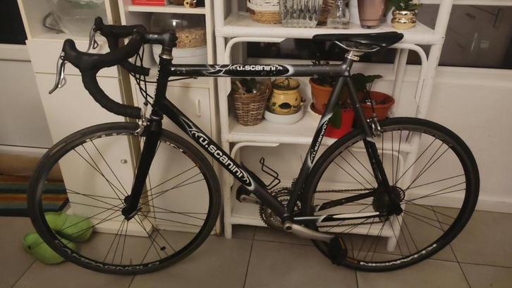 Koersfiets Racefiets Uscanini, Fietsen en Brommers, Fietsen | Racefietsen, Gebruikt, Heren, Overige merken, Meer dan 20 versnellingen