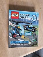 LEGO city bouwmeester boek politie, Ensemble complet, Lego, Utilisé, Enlèvement ou Envoi