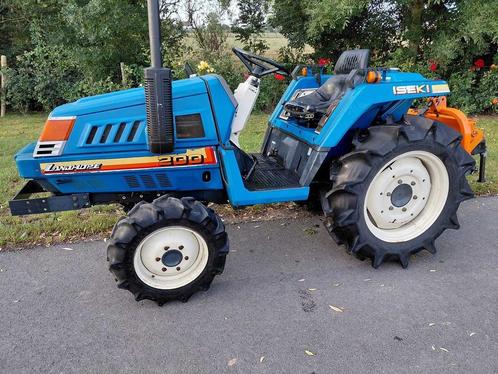 Iseki TU200 Vierwielaangedreven Minitractor met maaidek, Zakelijke goederen, Machines en Bouw | Tuin, Park en Bosbouw, Overige typen