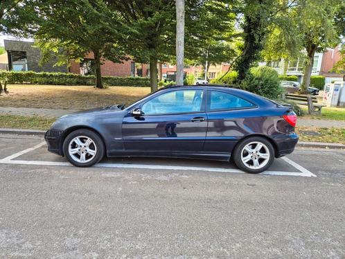 Mercedes C 180 Coupe Esp 2004 193.000 Km, Auto's, Mercedes-Benz, Particulier, C-Klasse, Airconditioning, Alarm, Elektrische buitenspiegels