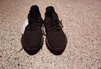 Yeezy v2 350 red-black 42, Kleding | Heren, Schoenen, Sneakers, Yeezy, Zo goed als nieuw, Zwart