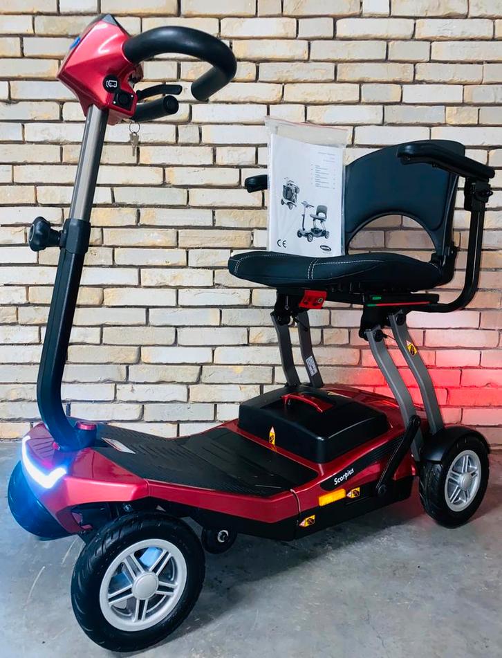 Invacare Scorpius – Luxe opvouwbare scootmobiel – Nieuwstaat, Diversen, Rolstoelen, Nieuw, Elektrische rolstoel, Inklapbaar, Ophalen of Verzenden
