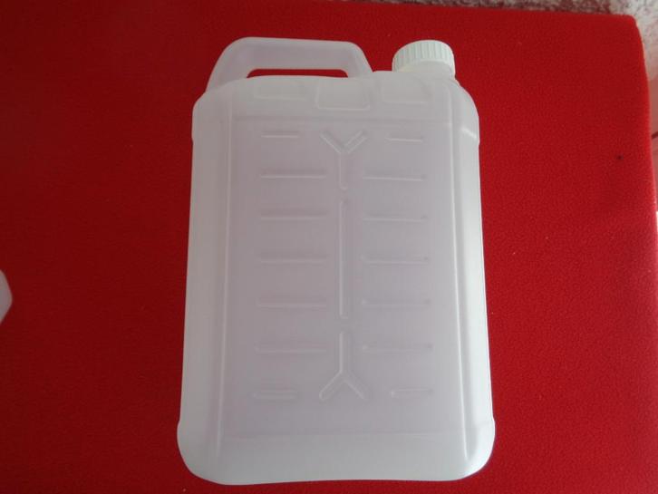 Bidon plastique 5 litres.., Tuin en Terras, Regentonnen, Gebruikt, Overige materialen, Ophalen of Verzenden