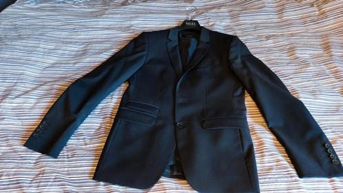 Kostuum Digel donkerblauw, Kleding | Heren, Kostuums en vesten, Zo goed als nieuw, Ophalen
