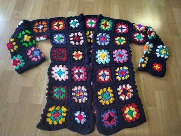 Granny square vest trui sweater   disponible aux enchères