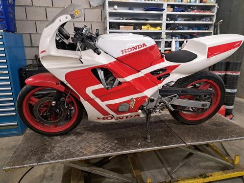 circuitmoto honda cbr600f pc19, Motos, Motos | Honda, Particulier, Sport, plus de 35 kW, 4 cylindres, Enlèvement