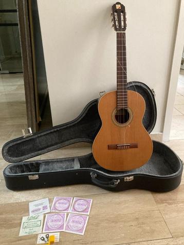 Klassieke gitaar Alhambra beschikbaar voor biedingen