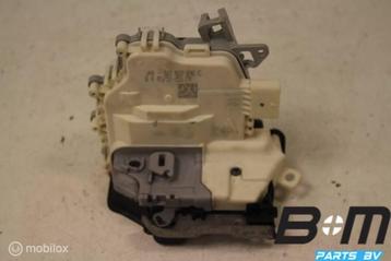 Portierslot RV (bijrijderskant) Audi A1 8J1837016C beschikbaar voor biedingen