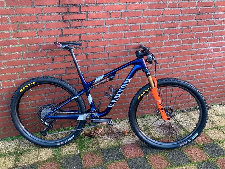 Canyon lux world cup CRF medium, Fietsen en Brommers, Fietsen | Mountainbikes en ATB, Zo goed als nieuw, Fully, Ophalen