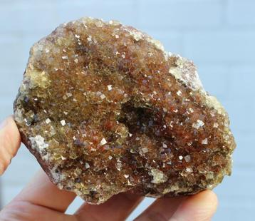 gele FLUORIET uit MOSCONA in Spanje beschikbaar voor biedingen