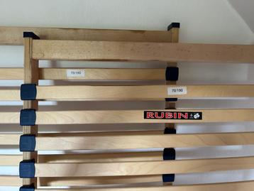 Gratis 2 Lattenbodem 70x 190 twijfelaar 2 stuks  beschikbaar voor biedingen