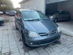 Nissan almera tino, Auto's, Almera, Diesel, Particulier, Te koop
