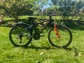 B-twin-fiets  beschikbaar voor biedingen