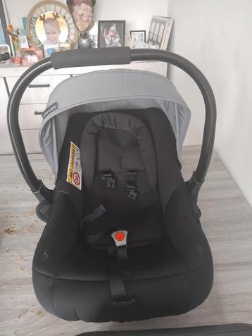 Maxi cosi little world beschikbaar voor biedingen