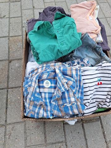Doos met kinderkleding maat 80 - 86, Enlèvement, Utilisé