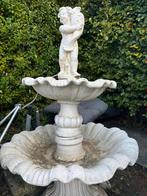Standbeeld met water, Tuin en Terras, Ophalen, Zo goed als nieuw