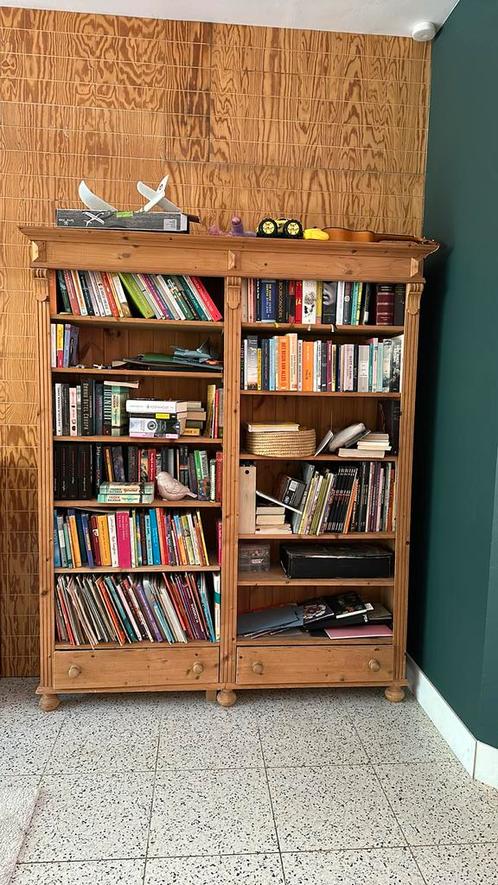 houten boekenkast in landelijke stijl, Huis en Inrichting, Kasten | Boekenkasten, Zo goed als nieuw, Ophalen