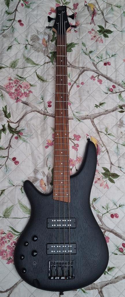 Lefty Ibanez SR300E, nieuwstaat!, Musique & Instruments, Instruments à corde | Guitares | Basses, Comme neuf, Électrique, Enlèvement