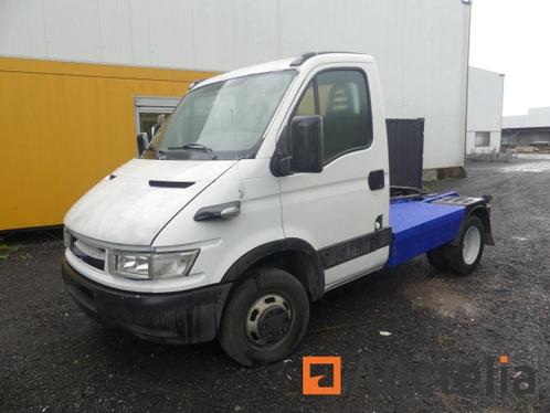 Vrachtwagen om aanhanger Iveco 40C17T te trekken, Auto's, Vrachtwagens, Bedrijf, Te koop, Iveco, Overige brandstoffen, BTW verrekenbaar