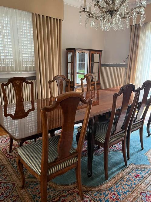Complete eetkamer, Antiek en Kunst, Antiek | Meubels | Kasten, Ophalen