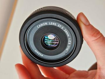 Canon EF-S 24 mm f/2.8 pancake lens beschikbaar voor biedingen