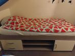 1 persoonsbed met lattenbodem en matras, Huis en Inrichting, Slaapkamer | Bedden, Ophalen