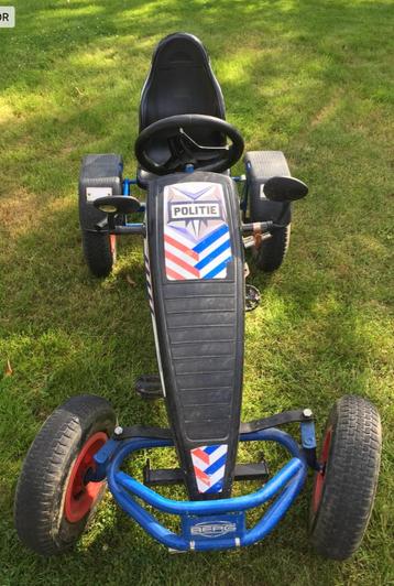 Berg gocart politie