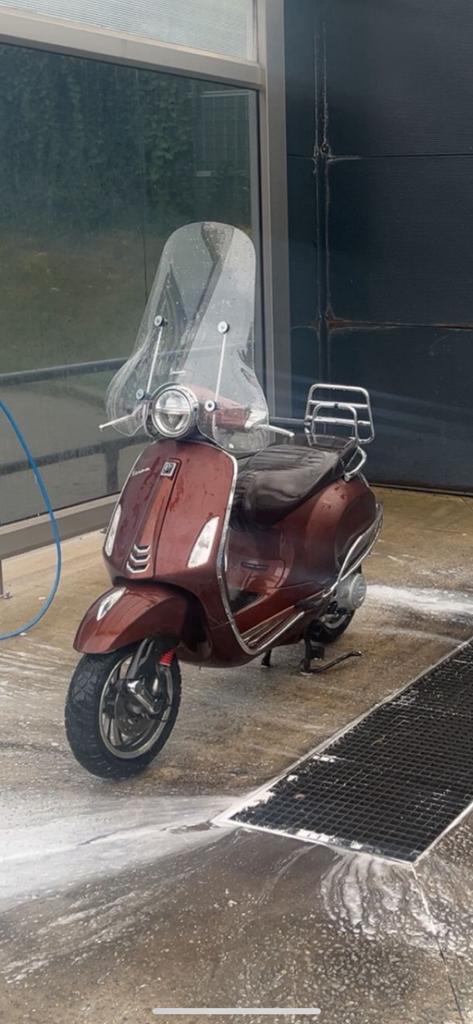 Vespa primavera 50th year anniversairy, Fietsen en Brommers, Scooters | Vespa, Gebruikt, Overige modellen, Klasse A (25 km/u)