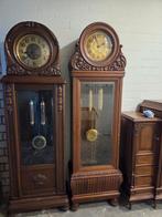 2 belles horloges allemandes debout, Enlèvement