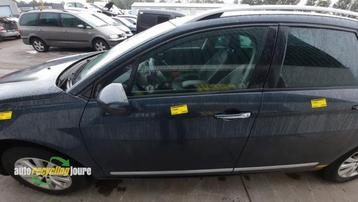 Portier 4Deurs links-voor van een Citroen C5 (KGN) beschikbaar voor biedingen
