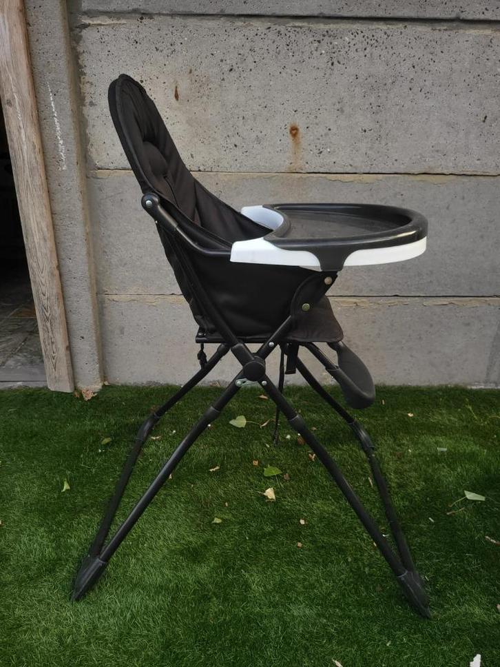 Ding Nemo Beige Kinderstoel TOPSTAAT, Kinderen en Baby's, Kinderstoelen, Zo goed als nieuw, Overige typen, Aanschuifbaar, Afneembaar eetblad