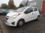 Chevrolet Spark 1.0 benzine bj 2010 190000 km goede staat, Auto's, Chevrolet, Voorwielaandrijving, Stof, Zwart, 4 cilinders