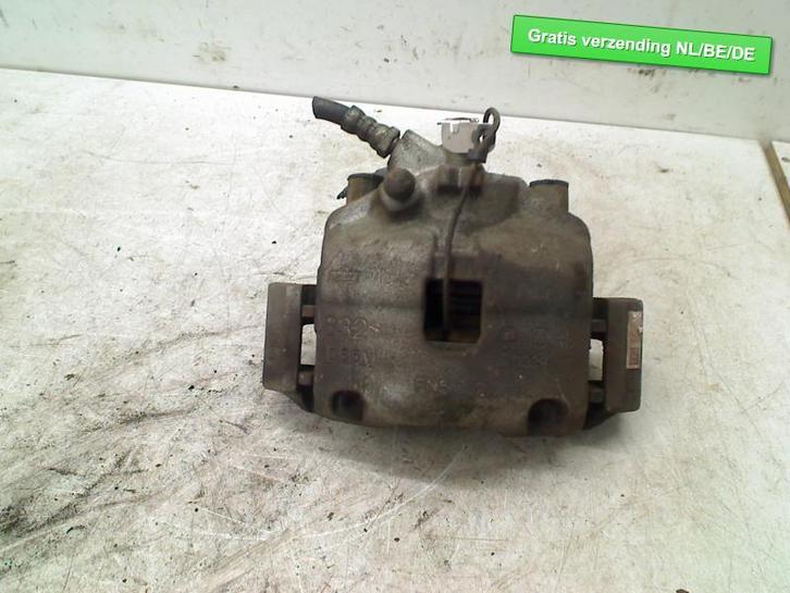 REMKLAUW RECHTS VOOR Fiat 500 (312) (519381170), Auto-onderdelen, Remmen en Aandrijving, Fiat, Gebruikt