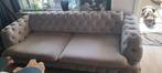 Canapé lit en velour - style chesterfiel, Maison & Meubles, Comme neuf, 200 à 250 cm, Enlèvement, Trois personnes
