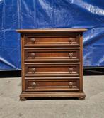 Vintage commode
