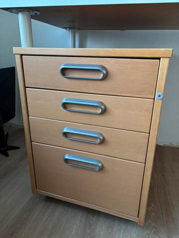 Ladekast / bureau kast  beschikbaar voor biedingen