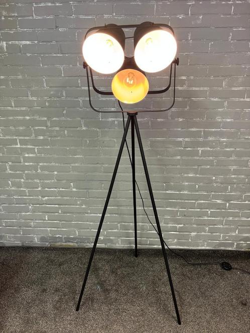 spot, Huis en Inrichting, Lampen | Spots, Zo goed als nieuw, Vloerspot of Grondspot, Metaal of Aluminium, Ophalen of Verzenden