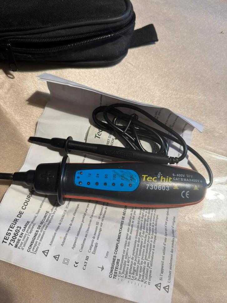 Testeur de courant/ détecteur de tension Tec’Hit Avec housse, Bricolage & Construction, Éclairage de chantier, Comme neuf, Enlèvement ou Envoi