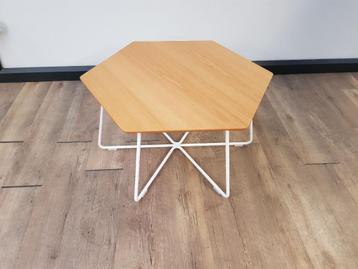 Herman Miller salontafel beschikbaar voor biedingen